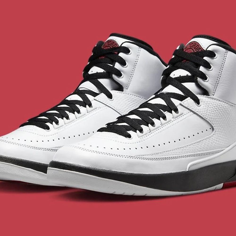Nike Air Jordan 2 OG Chicago white Black Varsity Red DX2454-106 size 8 - 13 - Picture 1 of 14